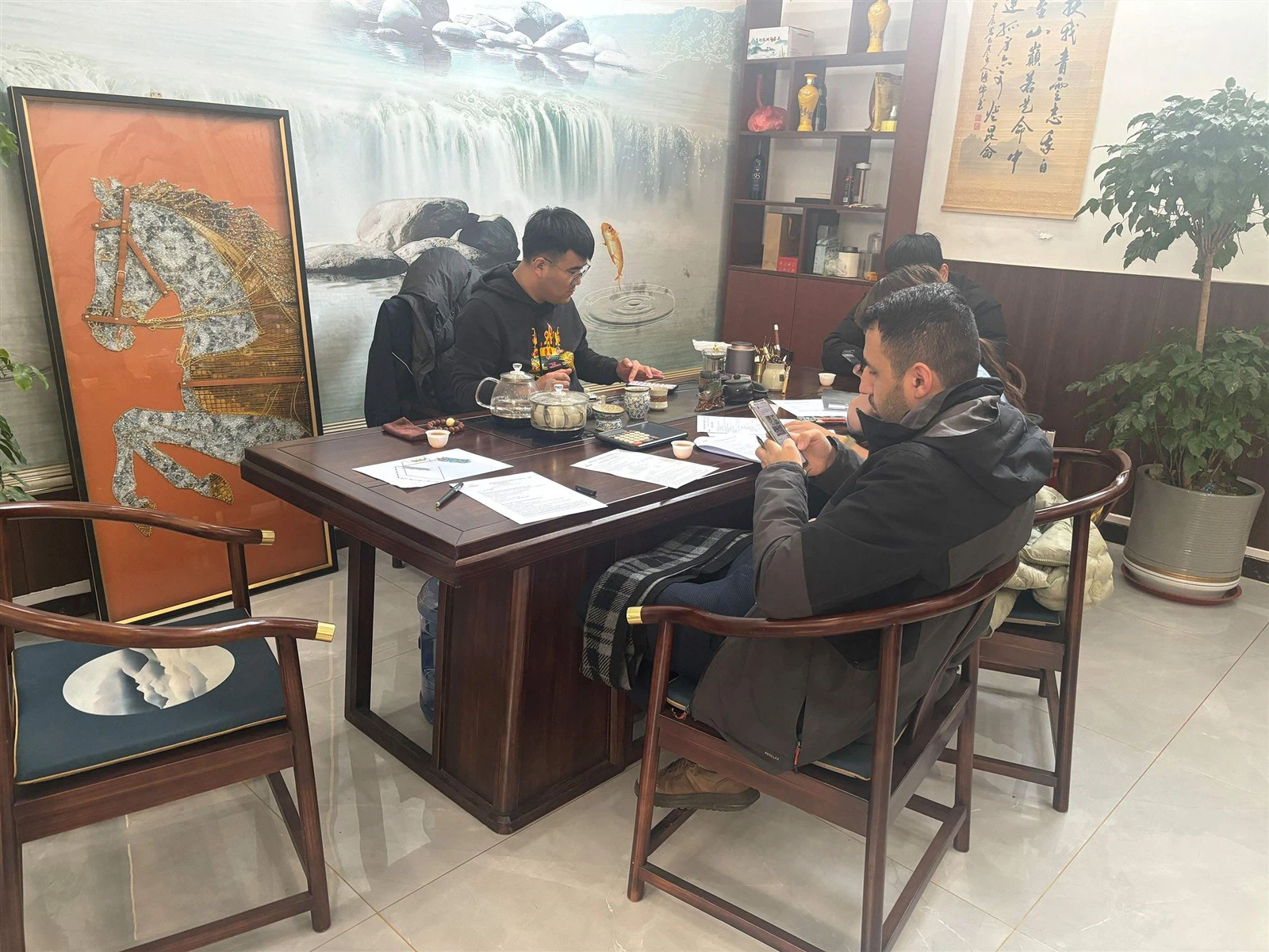 In-depth Exchanges with Turkish Customers In-depth Exchanges with Turkish Customers