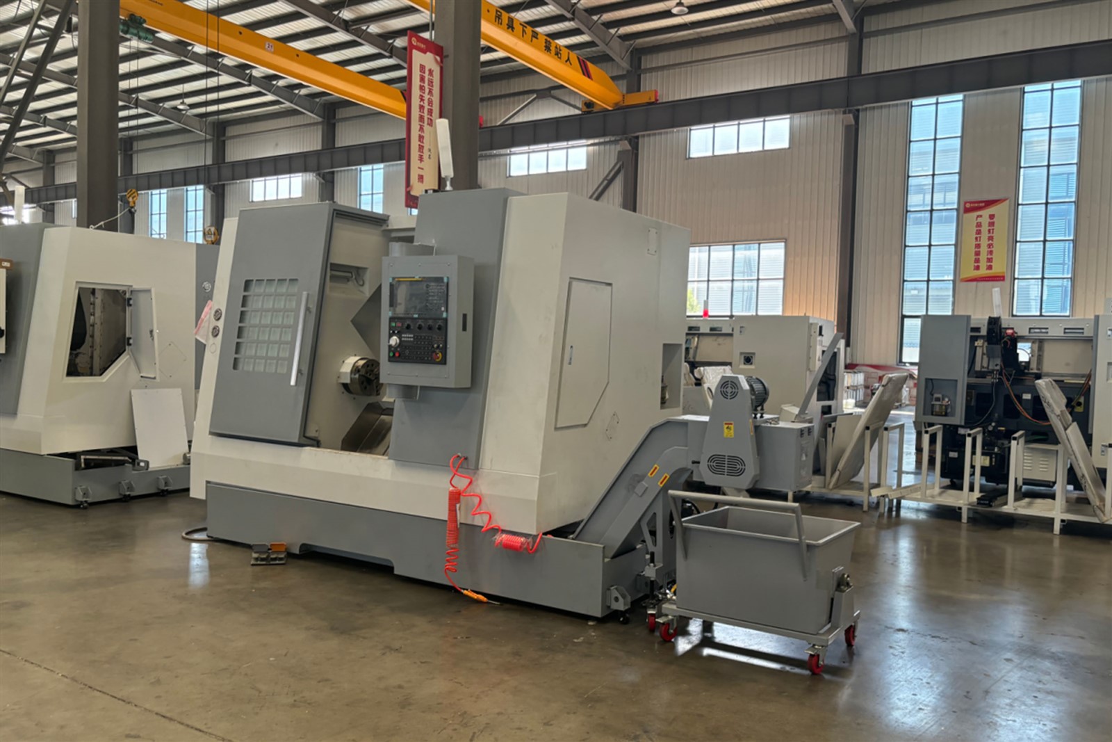 CNC slant lathe for machining complex parts CNC slant lathe for machining complex parts